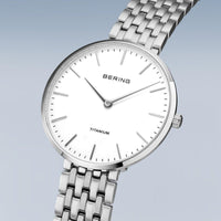 Bering Dameshorloge Titanium 19334-004